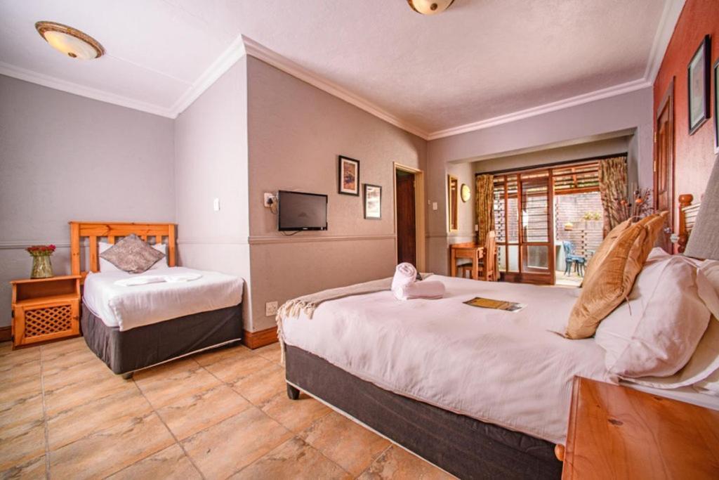 The Palms Guesthouse Mbombela Екстер'єр фото